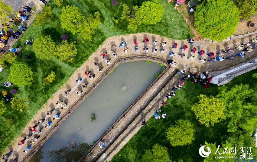 419ˮhʯϪ塰ഺrYѲW z