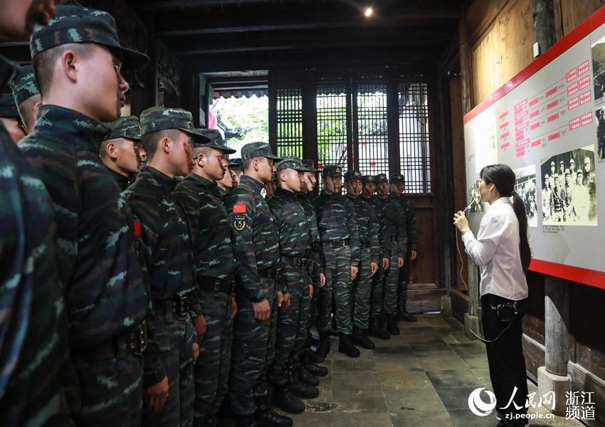 ꠹ٱ vTv𶷚vsz