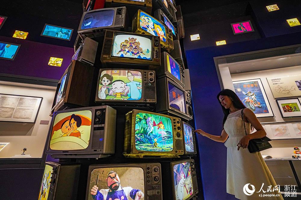 ͹ҕCﲥŵĽӮӰƬ^v^W z