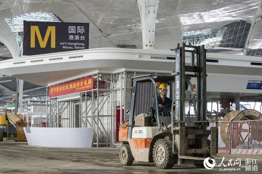 ݙCT4վȫMȲbbAW Ĕz