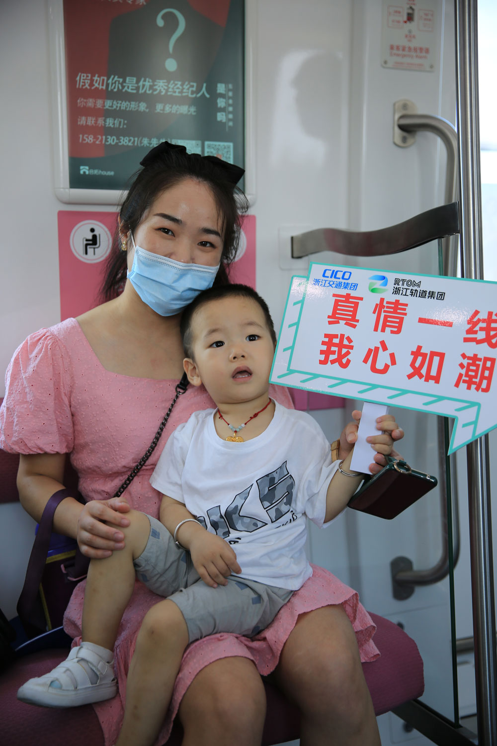 ˿ֳ͂־кHF·ɫĴ򿨰z