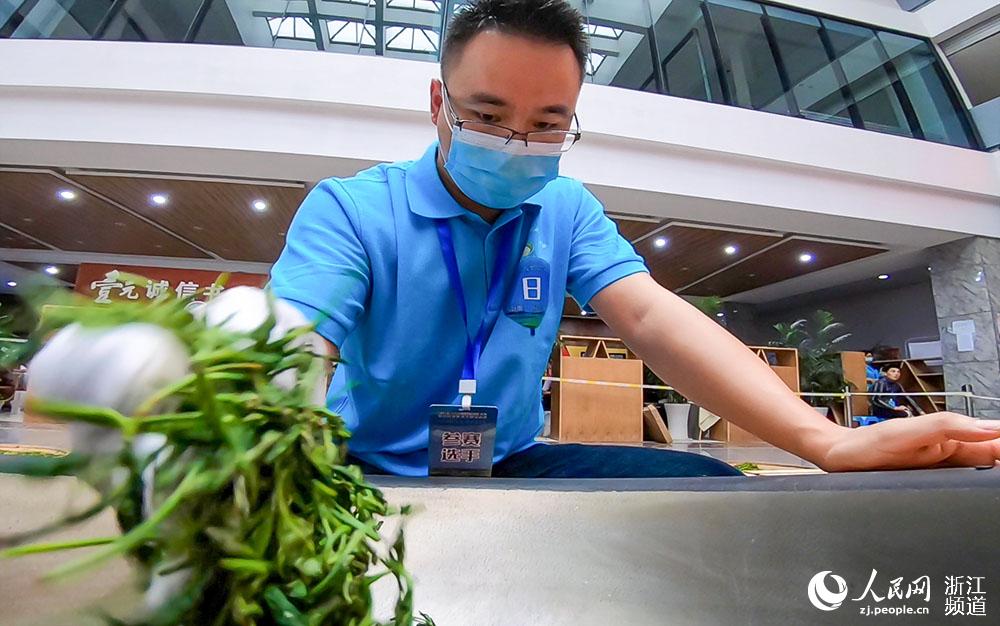 xڅӲ~ӹG裩ĿِW Ĕz