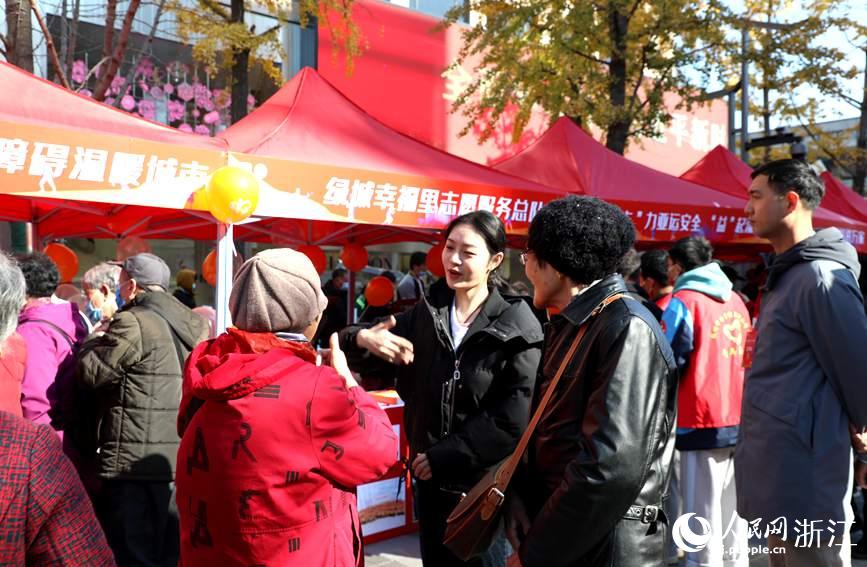 ӭ\WZoϵKůW z