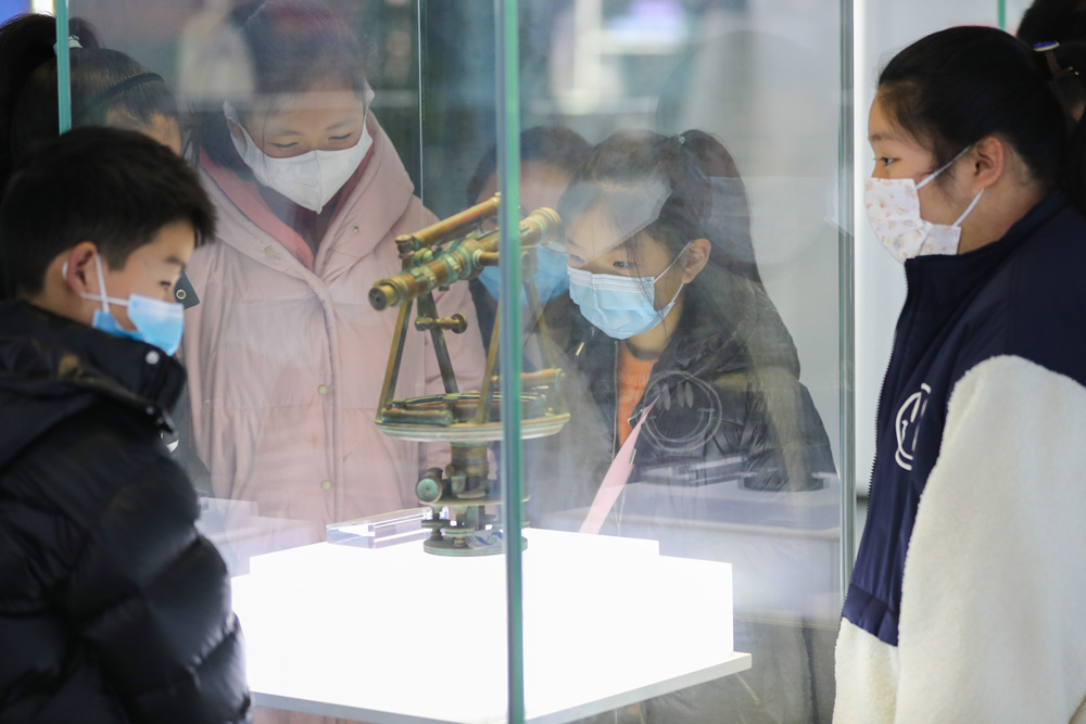 ںеhϢƼ^犹СWչˆTŮڅ^չƷ㑔z