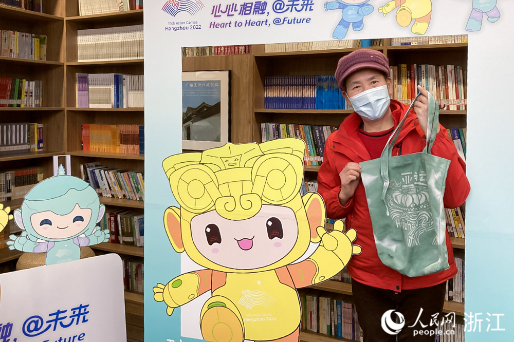 cԼƷӰׁ\W Ĕz