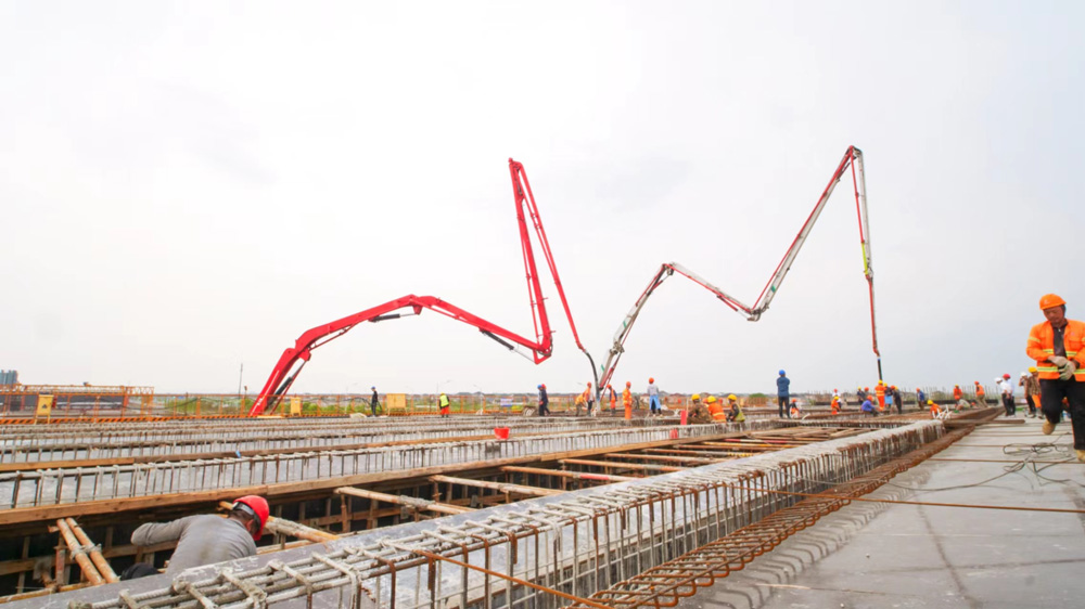 ȕrĿ֖|ʩF܇]CеMЬFz