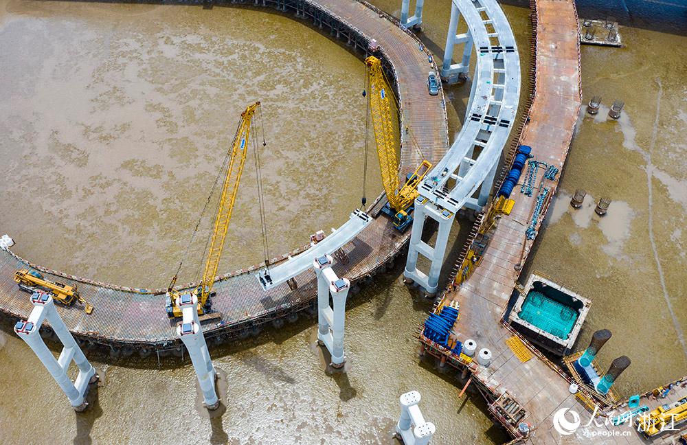 617_Ď_ʼW z