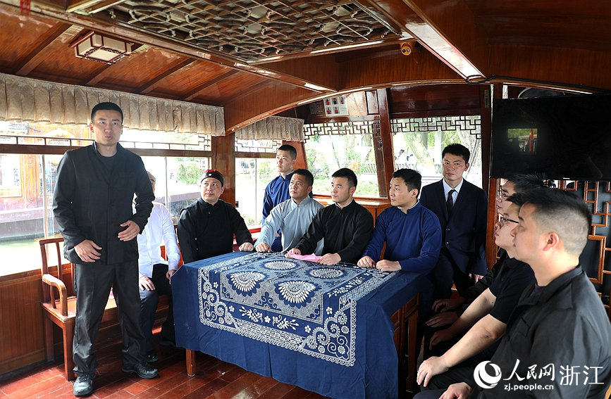 n11λhTͨ^ʽ߀ԭչFЇahrĵĈW z