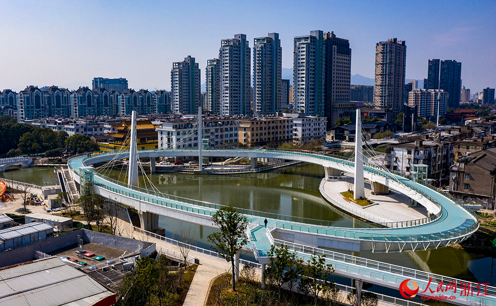 2月23日，空中俯瞰官河古道工程的重要節點之一的橘源橋。人民網 章勇濤攝