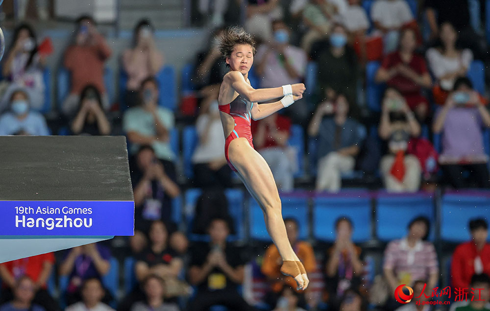 10月3日，中國隊全紅嬋在比賽中。人民網 章勇濤攝