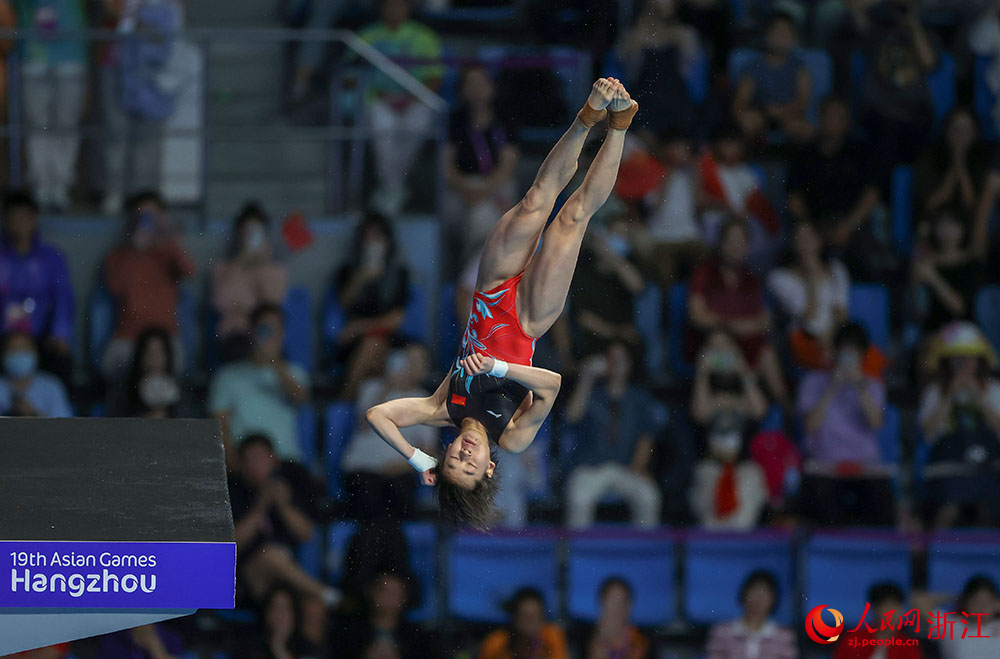 10月3日，中國隊全紅嬋在比賽中。人民網 章勇濤攝