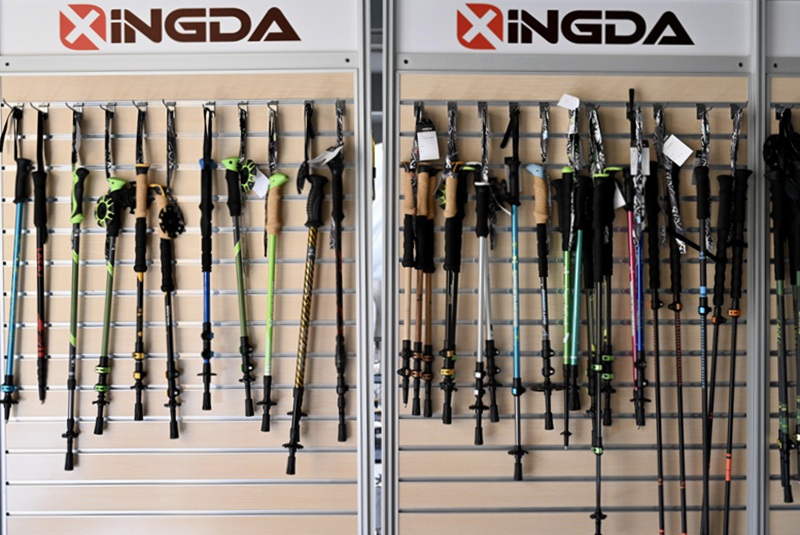 寧?？h深甽鎮的運動杖產業起步早。寧?？h委宣傳部供圖