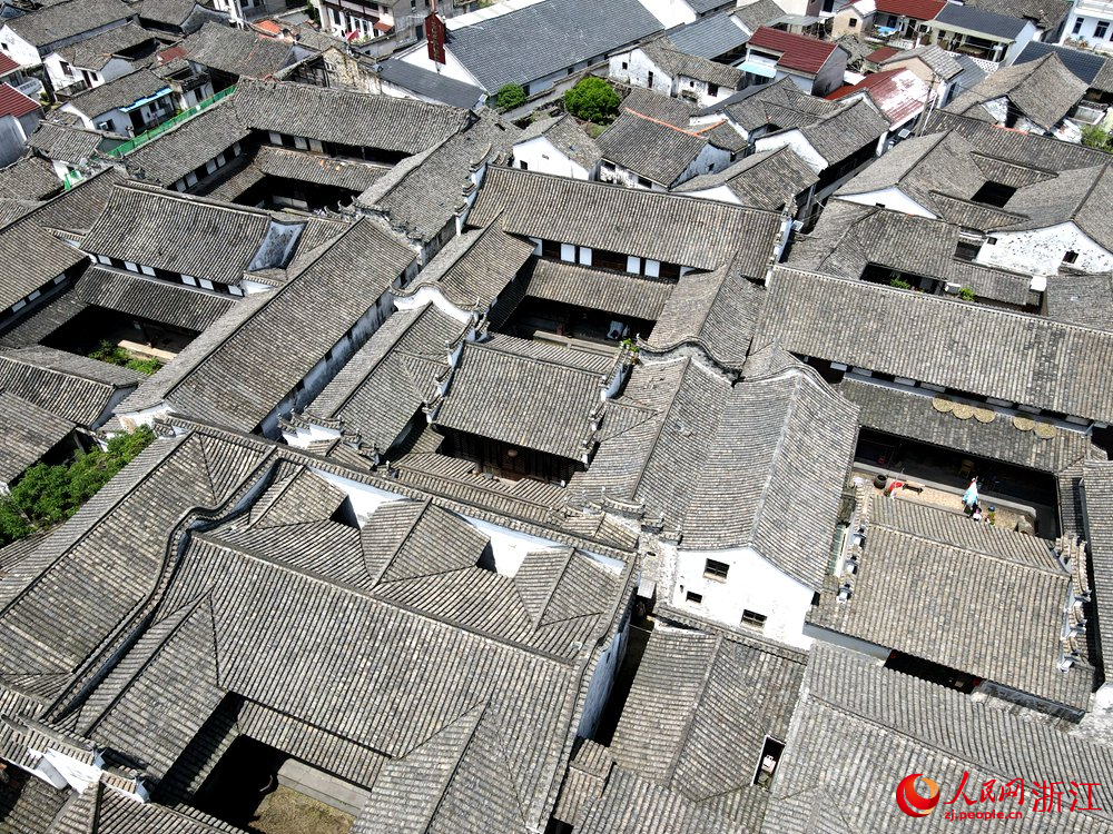 崇仁古鎮老街風貌。人民網 陳陸洵攝