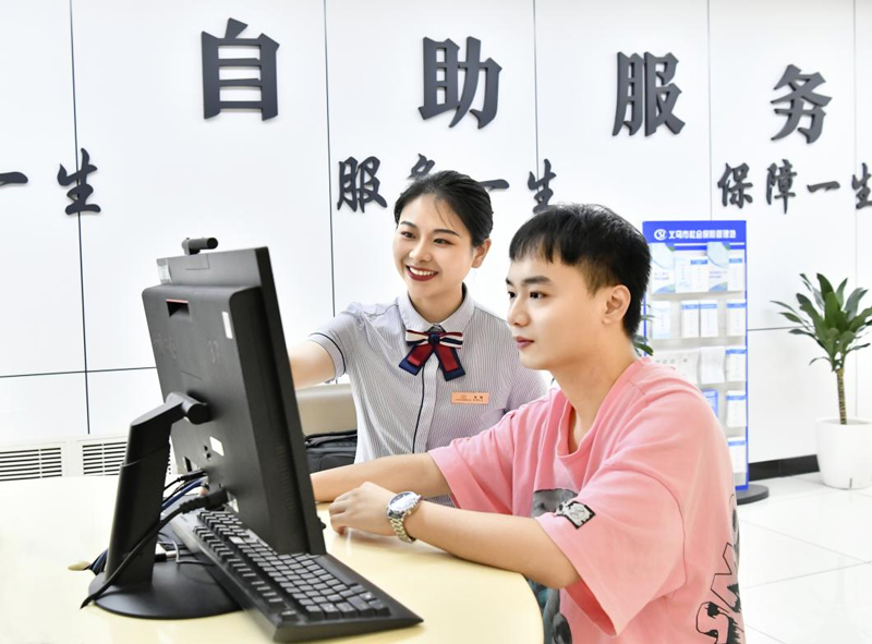 “最多跑一次”改革不斷提升民眾的獲得感和滿意度。浙江省政務服務管理辦公室供圖