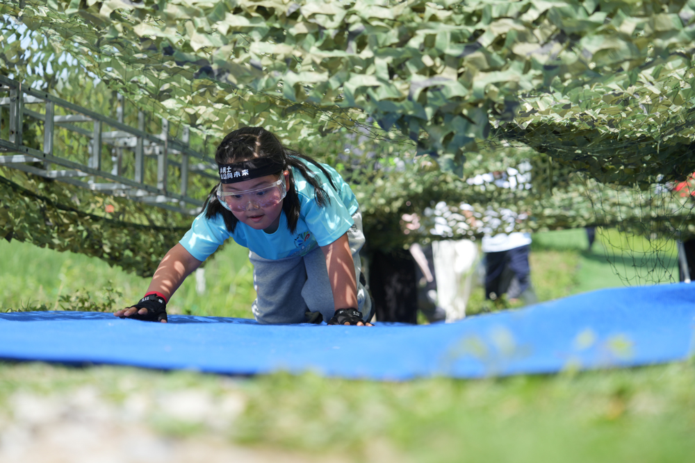 孩子們參加戶外悅野挑戰賽。主辦方供圖