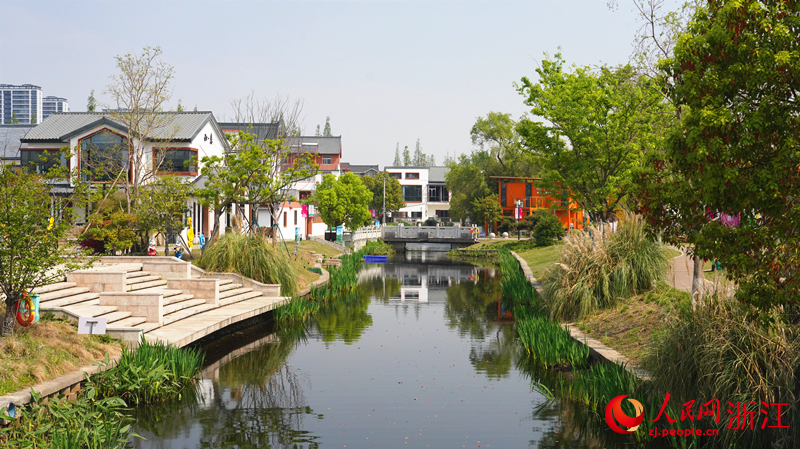 鑫鋒村已成為遠近聞名的音樂“網紅村”。人民網記者 郭揚攝