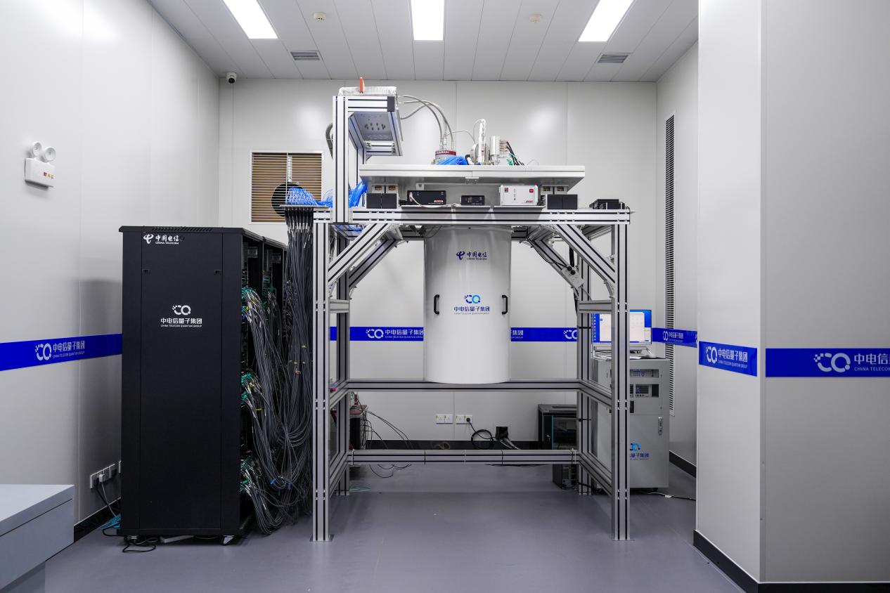 中電信量子集團超導量子計算機——天衍—504。人民網記者 苗子健攝