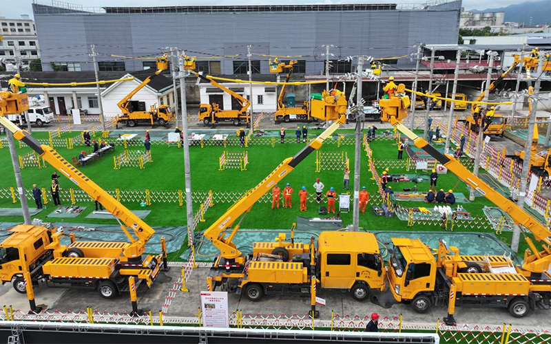 帶電作業演練現場。主辦方供圖